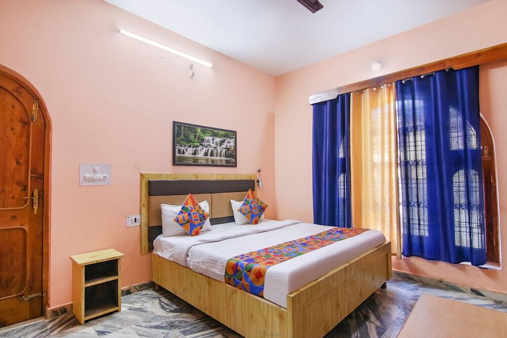 Бхунтар: Fabexpress Malti Guest House