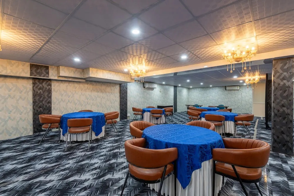 Гуруграм: Oyster Pearl Near Medanta Hospital Sec39