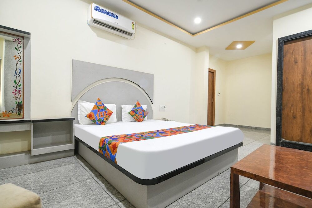 Индаур: Fabhotel Shree Khatu Shyam Palace