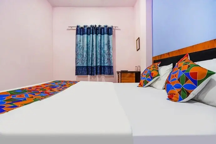 Нагпур: FabExpress Evaan Deluxe Rooms