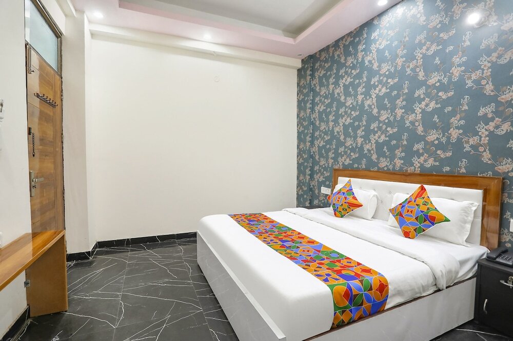 Нойда: Fabhotel A2S