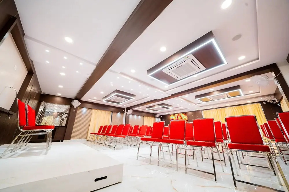 Висакхапатнам: Fabhotel Brk Iconic Residency
