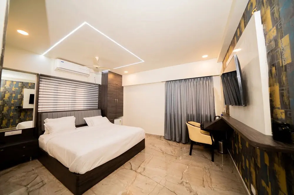 Висакхапатнам: Fabhotel Brk Iconic Residency