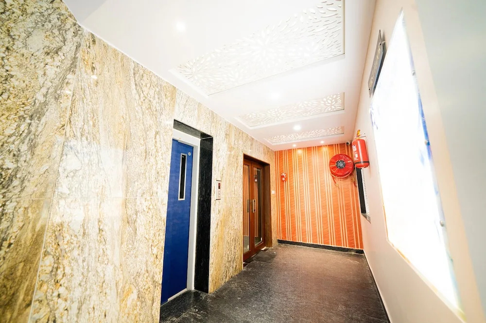 Висакхапатнам: Fabhotel Brk Iconic Residency