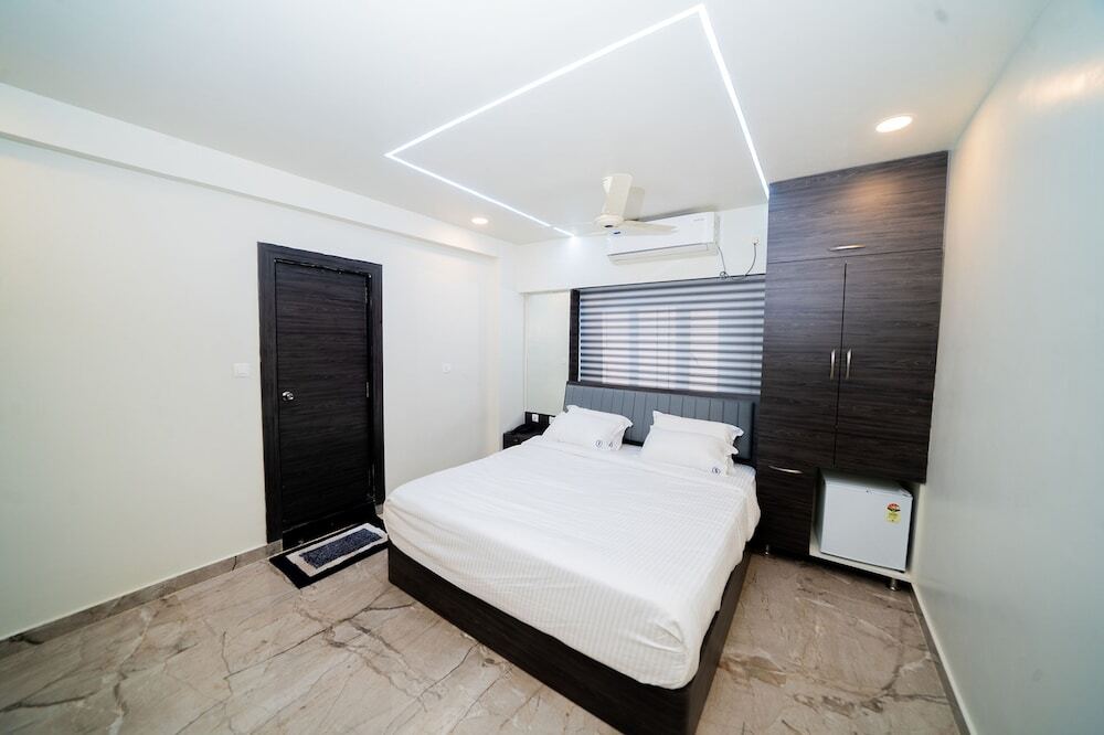 Висакхапатнам: Fabhotel Brk Iconic Residency