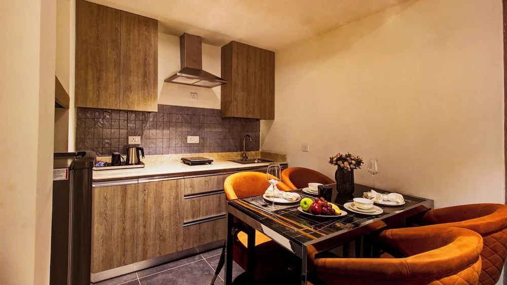 Гуруграм: Rhythm Gurugram - Hotel & Suites
