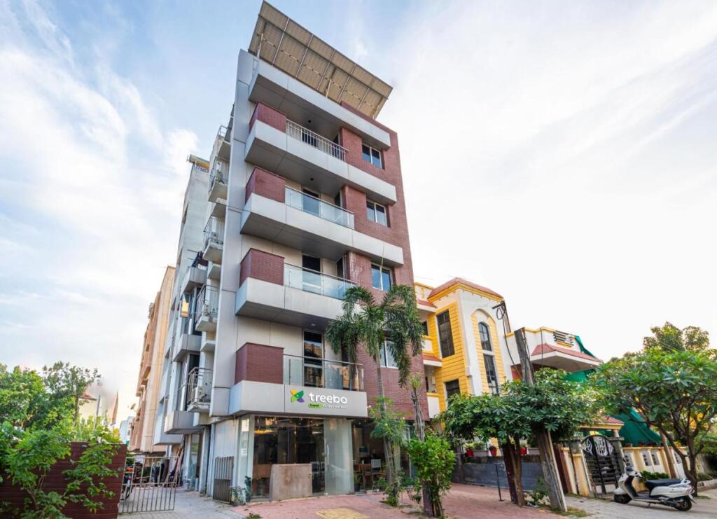 Нагпур: Treebo Silver Apartment