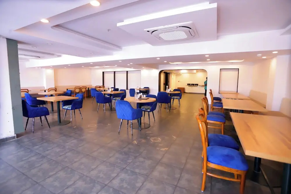 Нойда: Pk Boutique Hotel