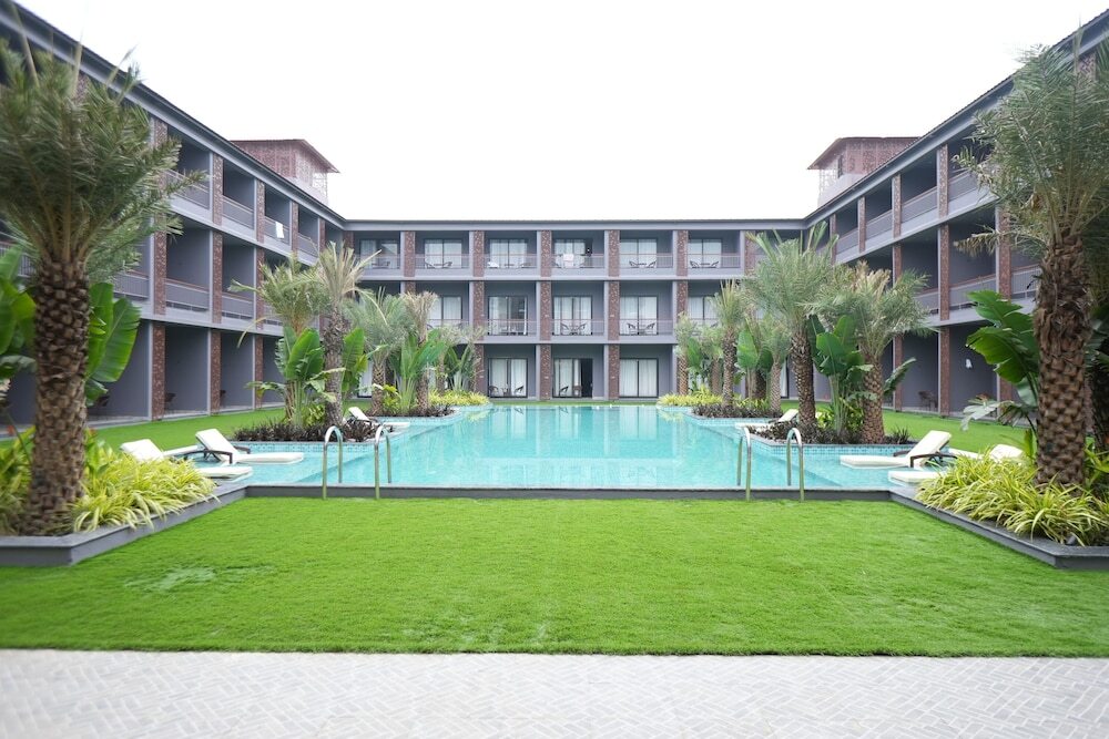 Удджайн: Mansa Club And Resort