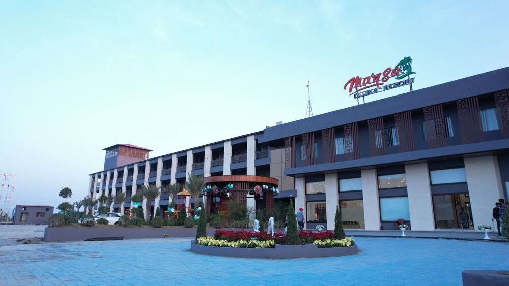 Удджайн: Mansa Club And Resort