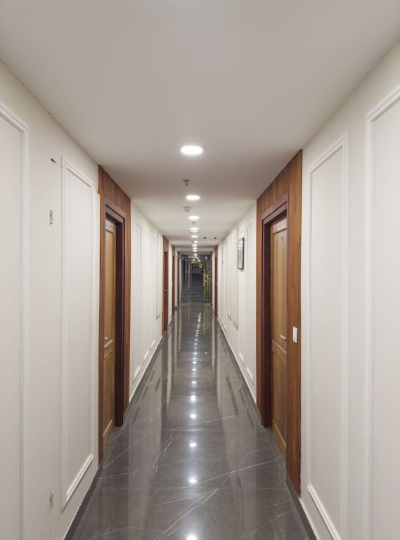Гуруваюр: The Habitat Suites