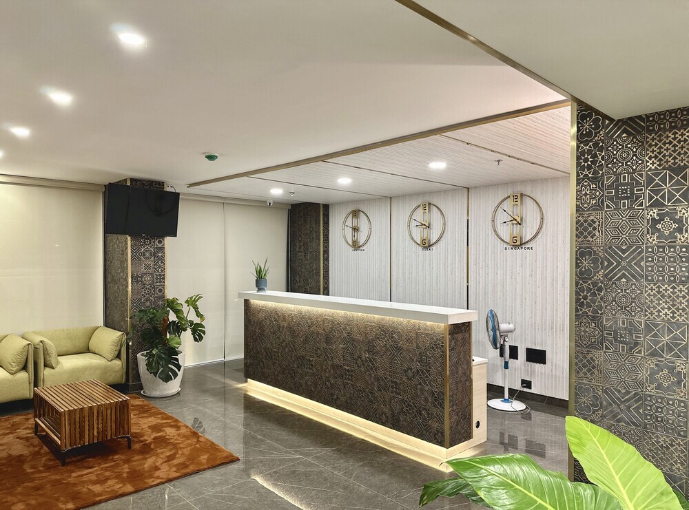Гуруваюр: The Habitat Suites