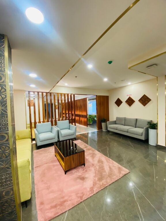 Гуруваюр: The Habitat Suites