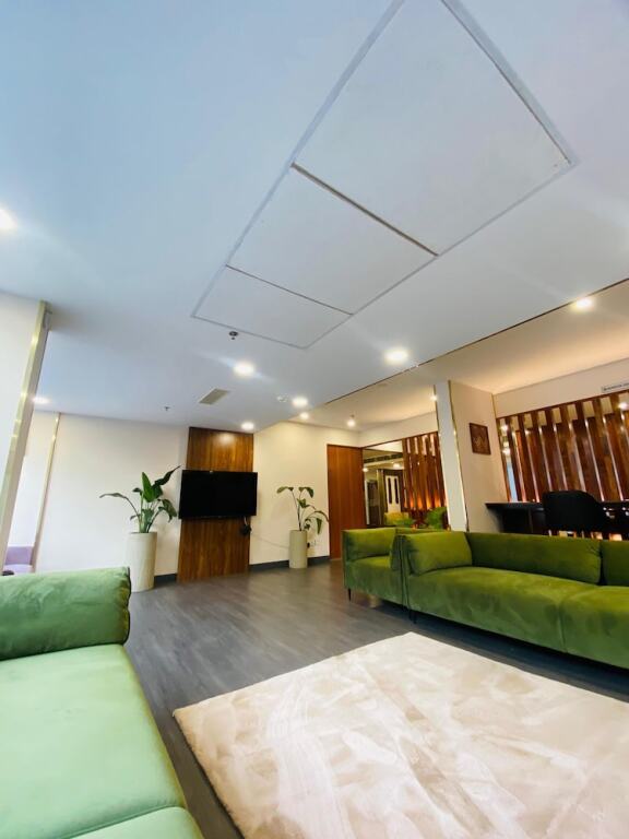Гуруваюр: The Habitat Suites