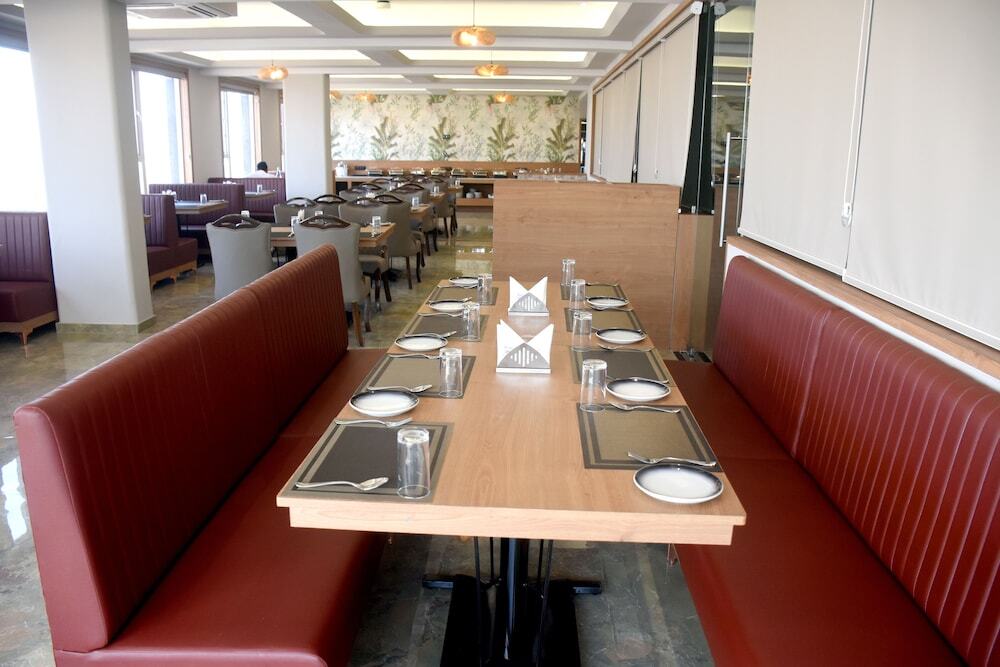 Моти Хавди: Regenta Inn Motikhavdi Jamnagar