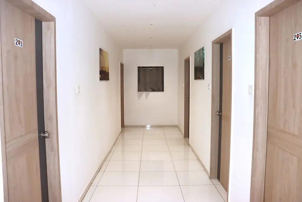 Раджкот: Hotel Near Me