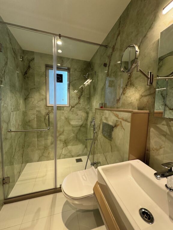 Мумбаи: Hotel Mumbai House Valnai Malad