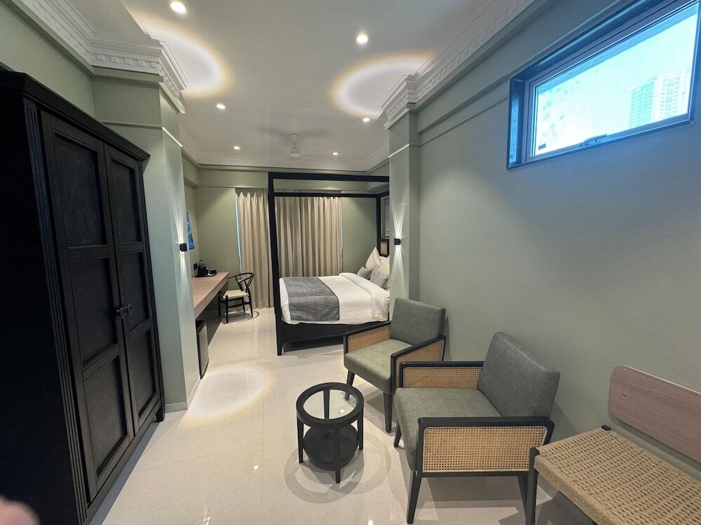 Мумбаи: Hotel Mumbai House Valnai Malad