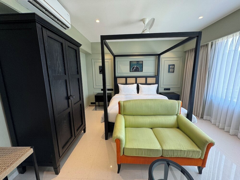 Мумбаи: Hotel Mumbai House Valnai Malad