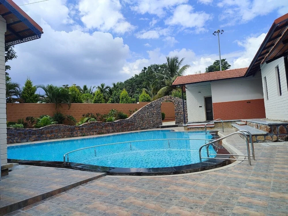 Бангалор: Nirvana Club Resort and Spa
