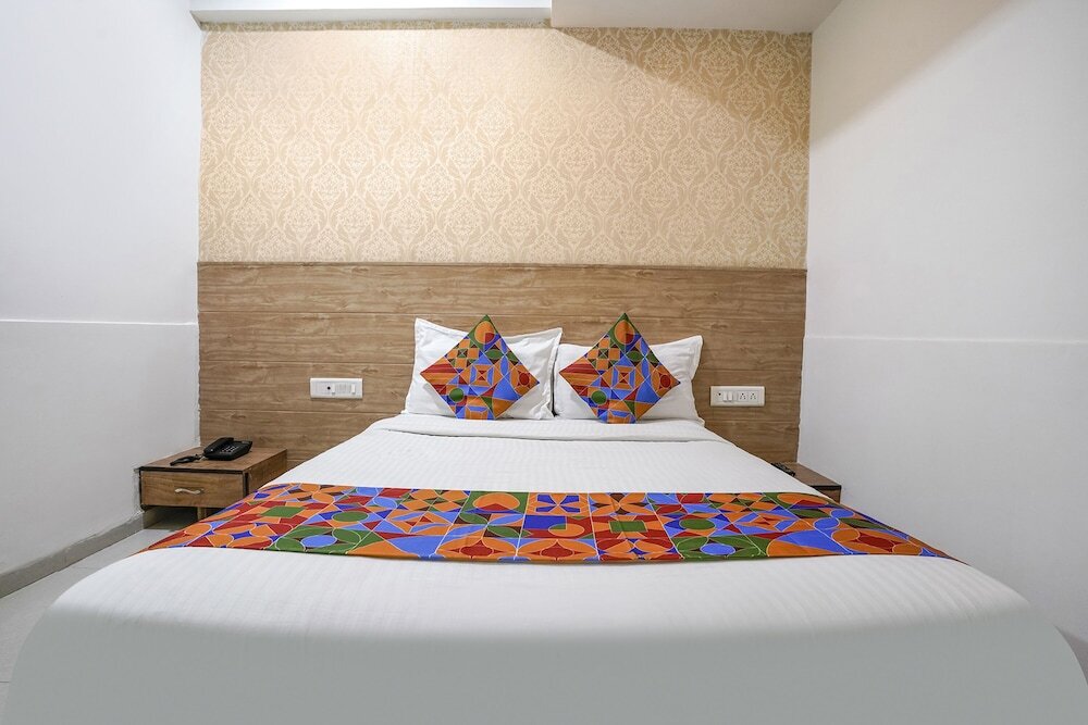 Ахмедабад: Fabhotel Galaxy I