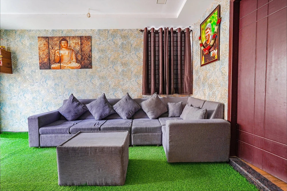 Бангалор: Fabexpress Symphony Suites
