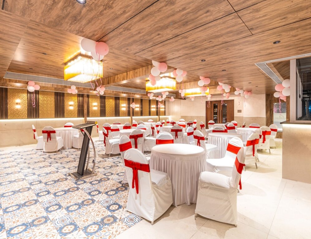 Тхане: Treebo Premium Heritage Grand, Thane
