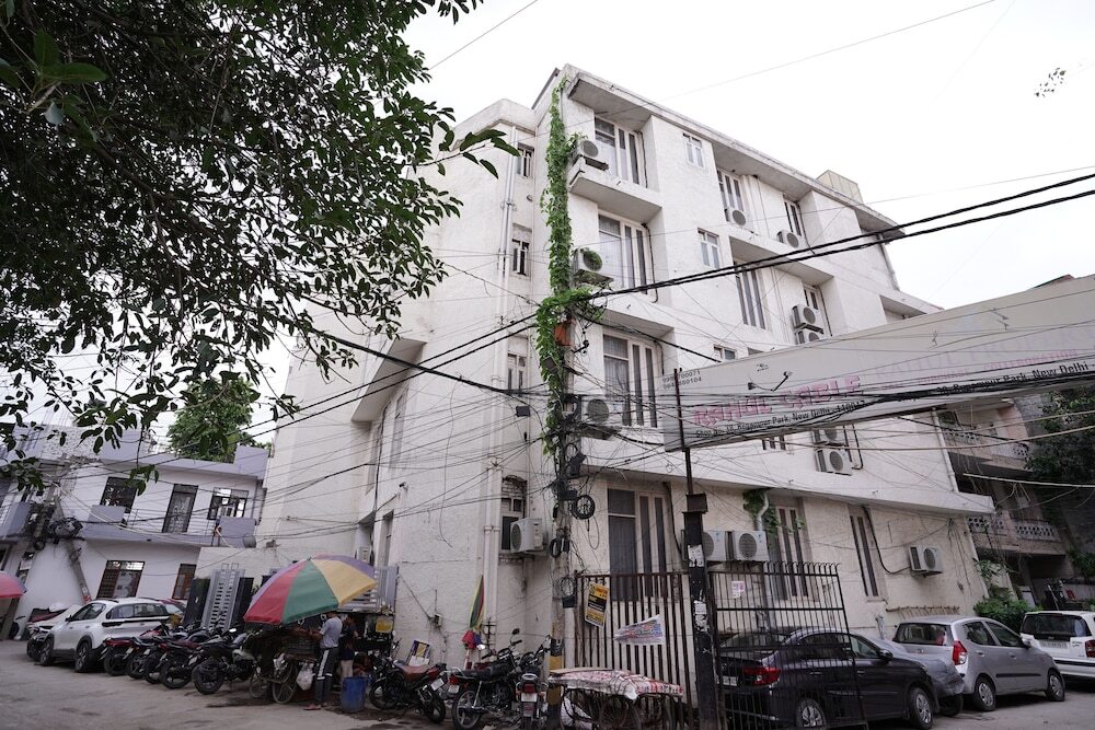 Нойда: Hotel Lyf Corporate Suites Noida Sec-56