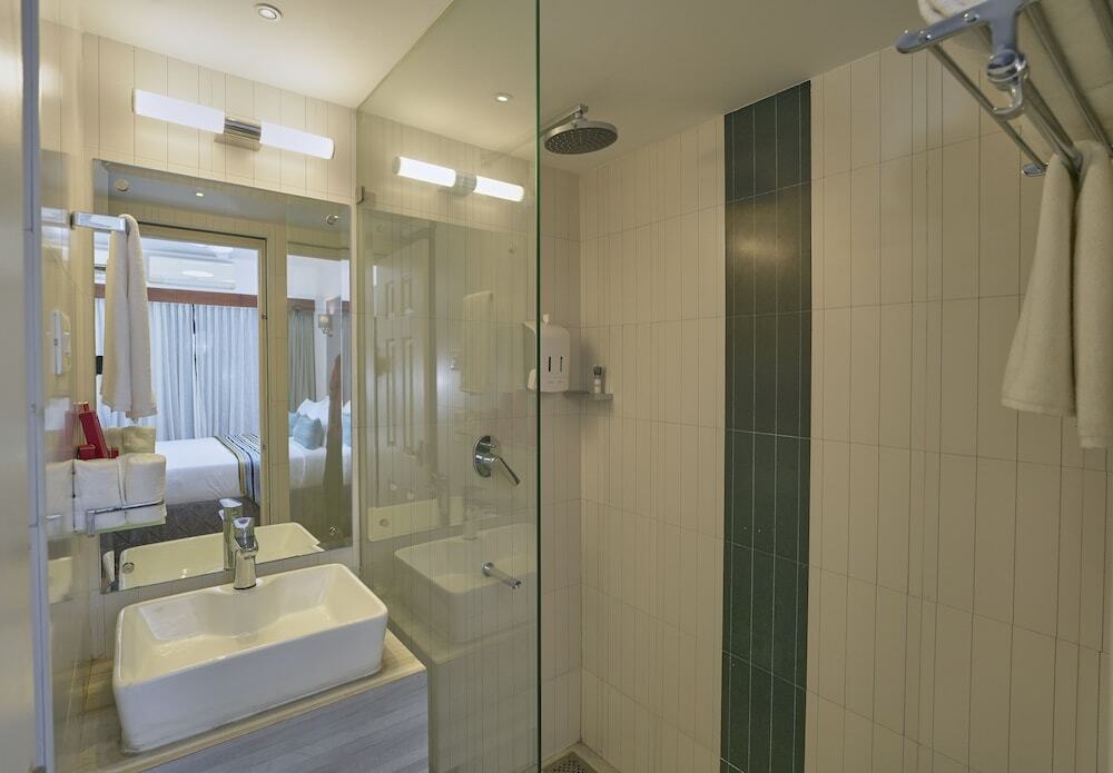 Noah Sky Suites — фото 6