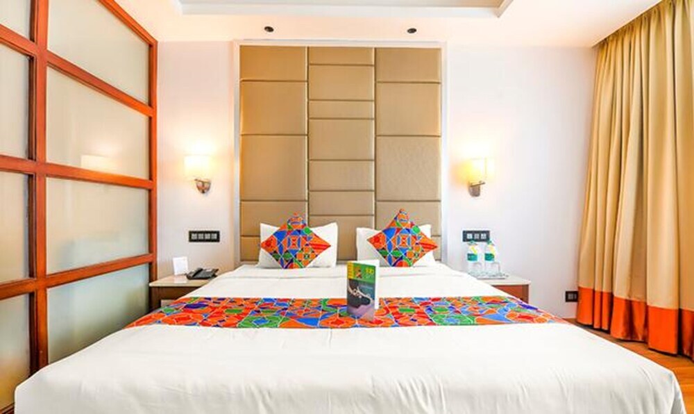 Бангалор: Fabhotel Aroma'S House