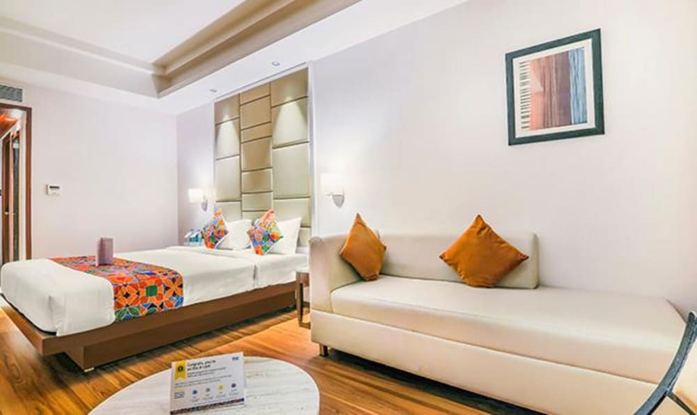 Бангалор: Fabhotel Aroma'S House