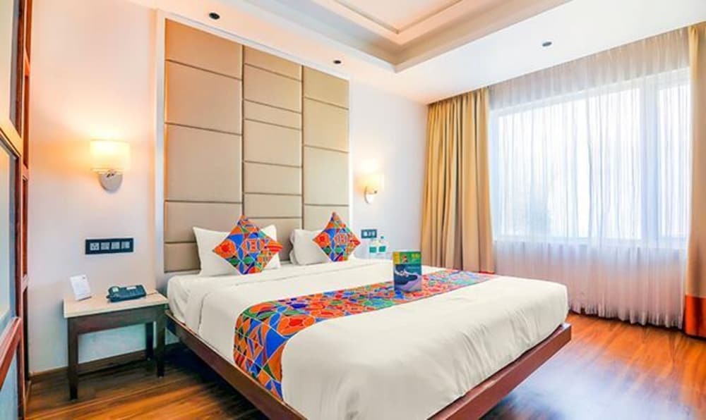 Бангалор: Fabhotel Aroma'S House