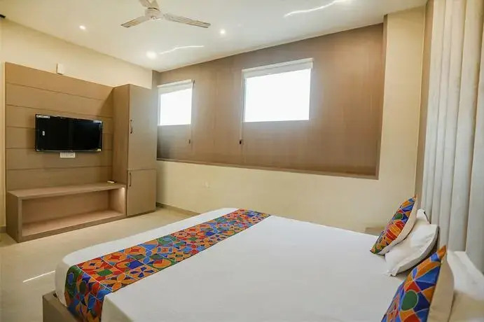 Канпур: Fabhotel The Grand Suites