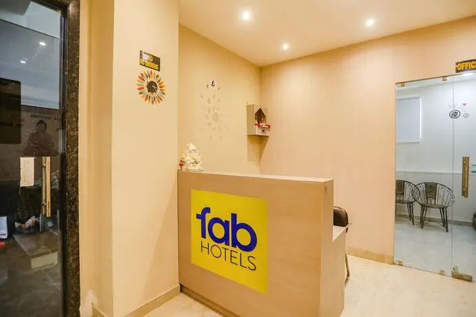 Канпур: Fabhotel The Grand Suites