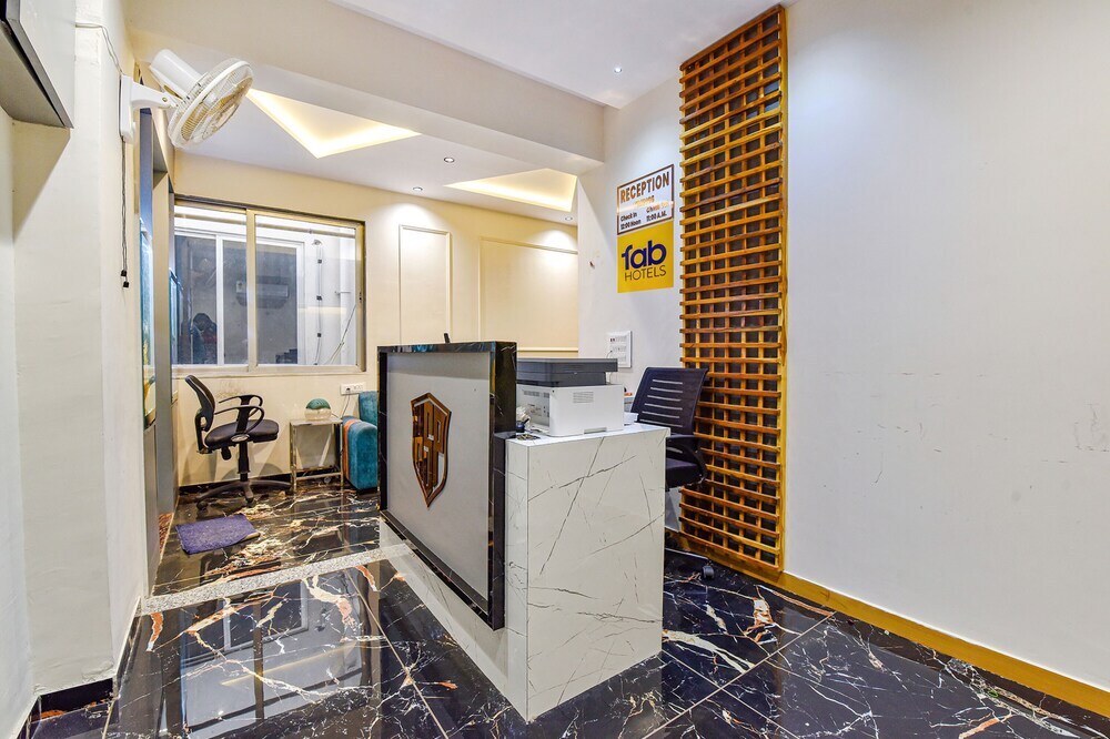 Сурат: Fabhotel Sky Palace