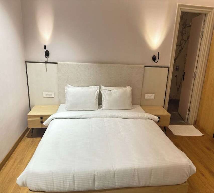 Мератх: Grand 5 Resort