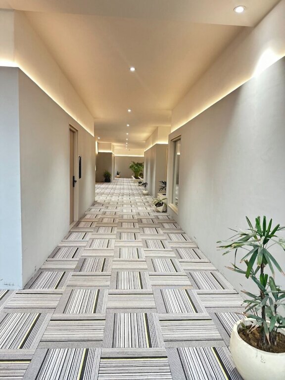 Мератх: Grand 5 Resort