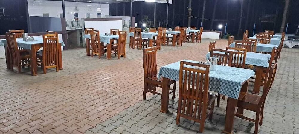 Кушалнагар: Sipayi Resort