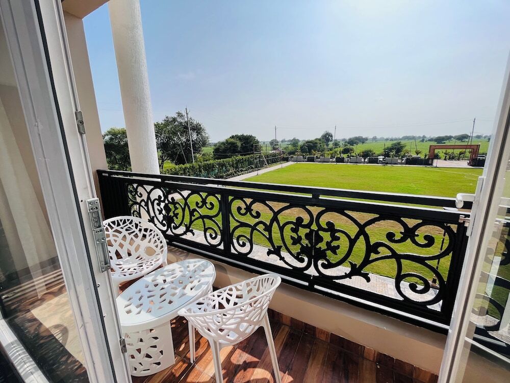 Удджайн: Gaurison Hotel&Resort