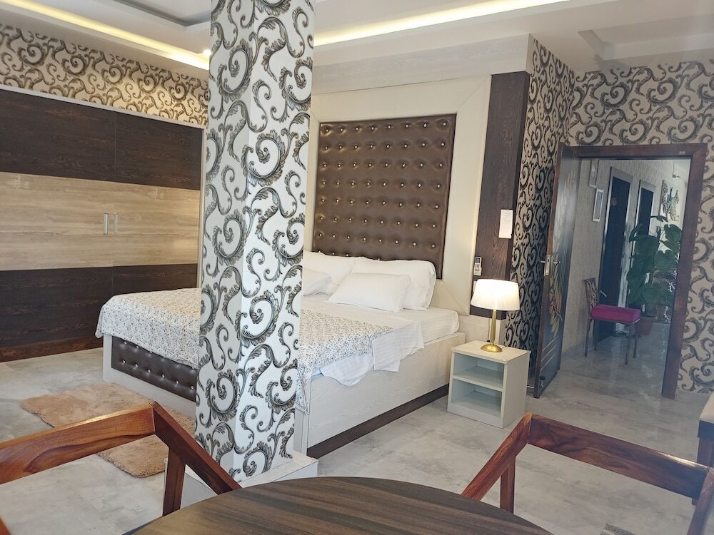 Гувахати: 7 Sis7Ers Homestay