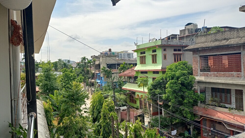 Гувахати: 7 Sis7Ers Homestay