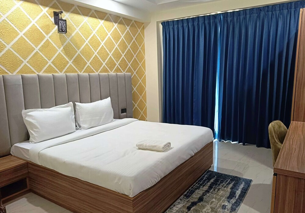 Гуруграм: Pacific Inn City Center
