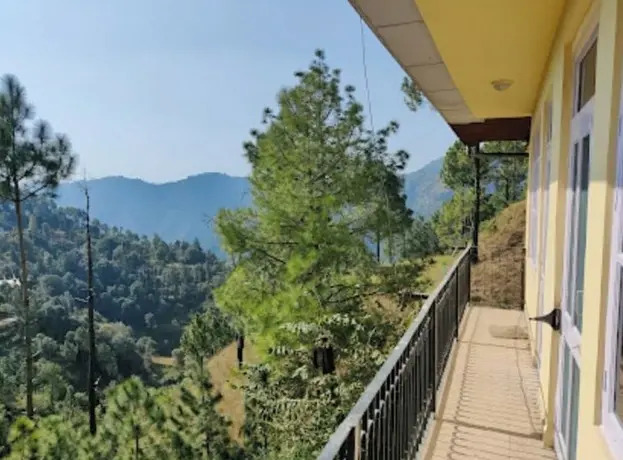 Шимла: Goroomgo Sukh Dham Homestay Shimla