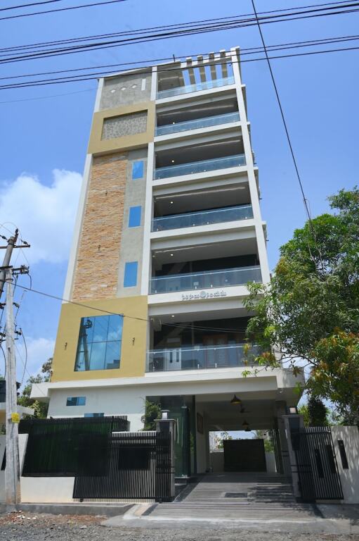 Виджаявада: The Butterfly Luxury Serviced Apartments Ganesh Nagar Vijayawada