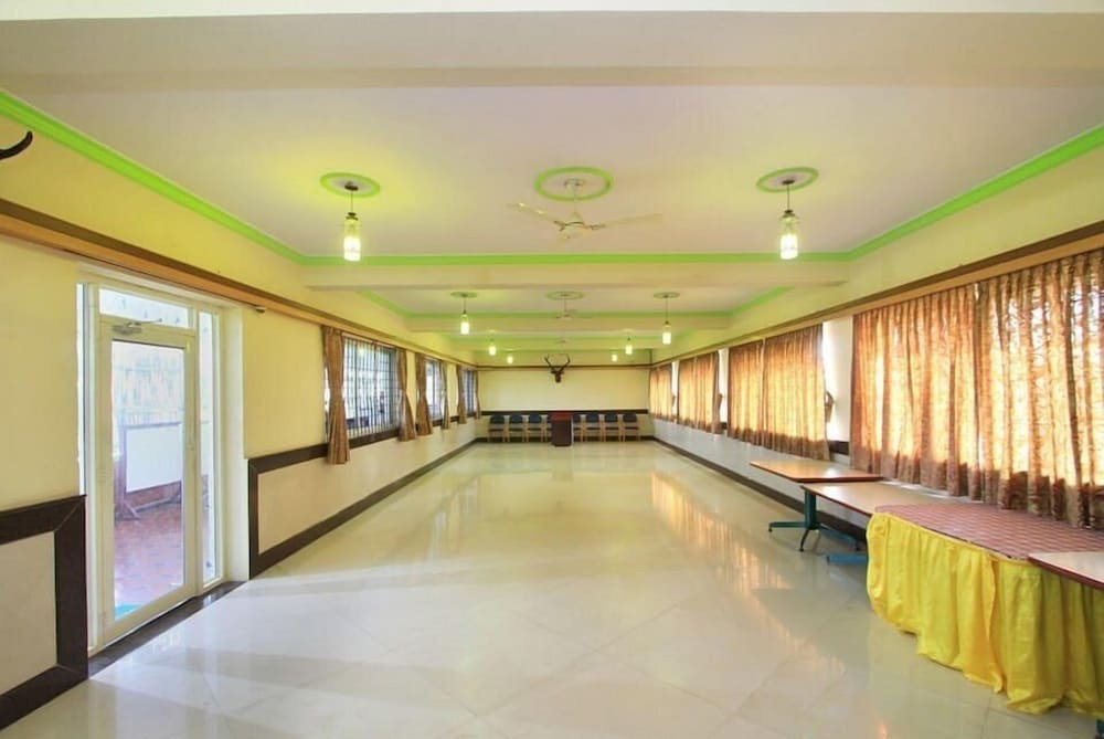Хосур: MAK Green Garden- Urban Stay