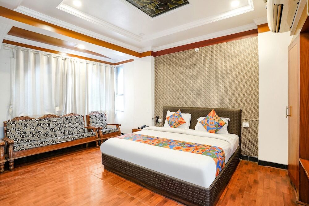 Нашик: Fabhotel Silver Inn Ii