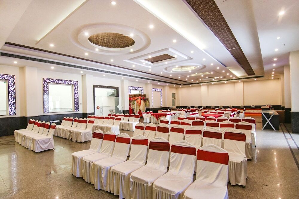 Джаландхар: Fabhotel Jalandhar Corporate Suites