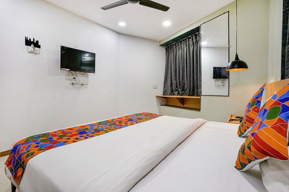 Сурат: Fabhotel Saarthi Inn