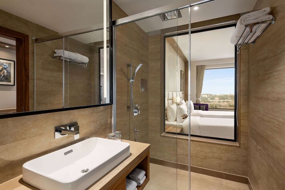 Амритсар: Ramada Encore by Wyndham Amritsar Airport