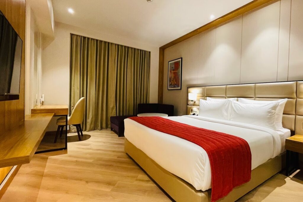 Амритсар: Ramada Encore by Wyndham Amritsar Airport